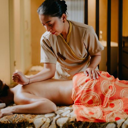 Kamaniiya Petitenget Seminyak Kültér fotó